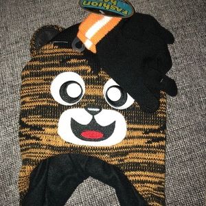 Kids hat and glove set